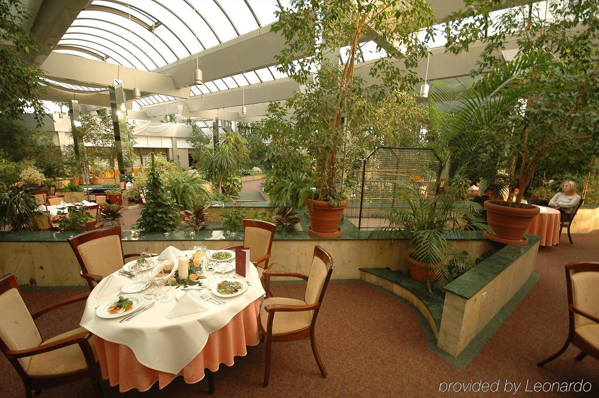Hotel Kongresowy 凯尔采 外观 照片
